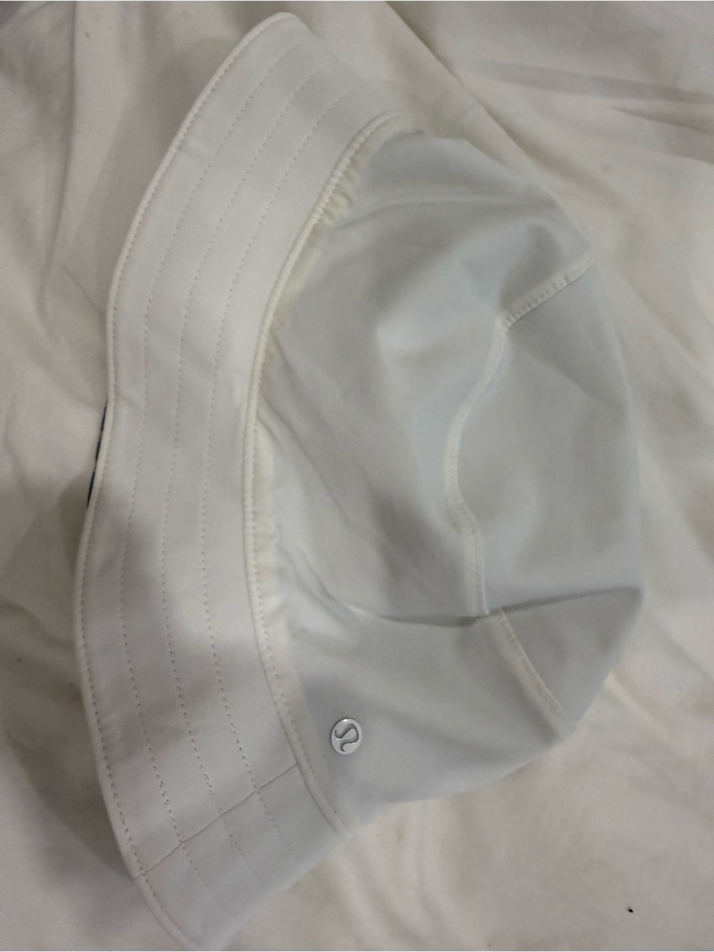 lululemon reversible White Bucket Hat with Logo